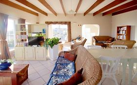 Ocean House Holiday Accommodation